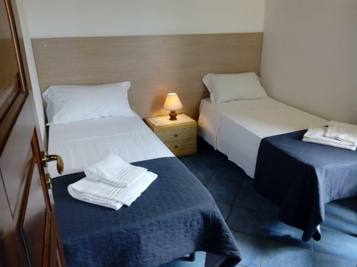 צ'פאלו Royal Mandralisca Apartment מראה חיצוני תמונה